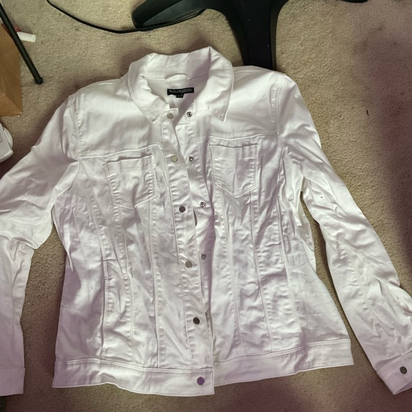White Button Up Jacket - Picture 1 of 3
